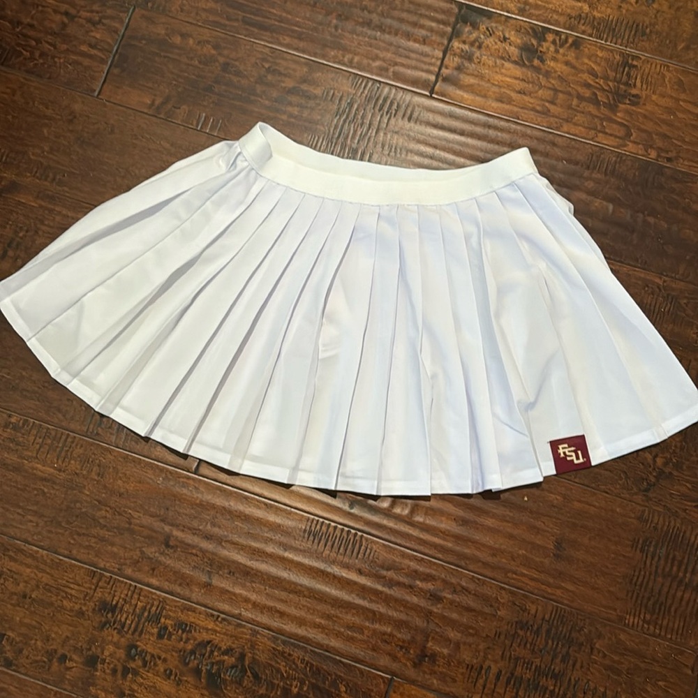 Women’s M Zoozatz FSU skirt